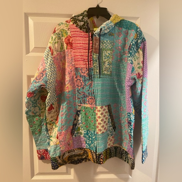 Raj Kantha Zip Up - Picture 2 of 5
